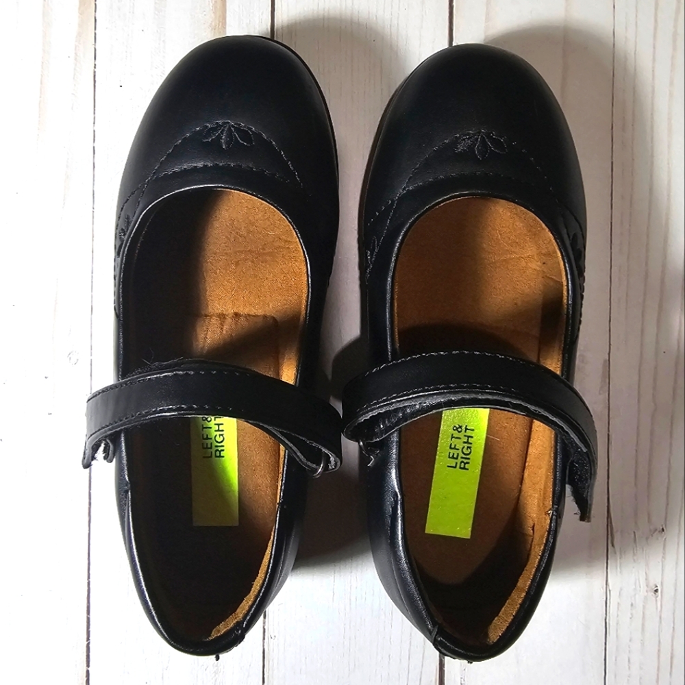 Little Girl Mary Jane Size 9 Black Shoes